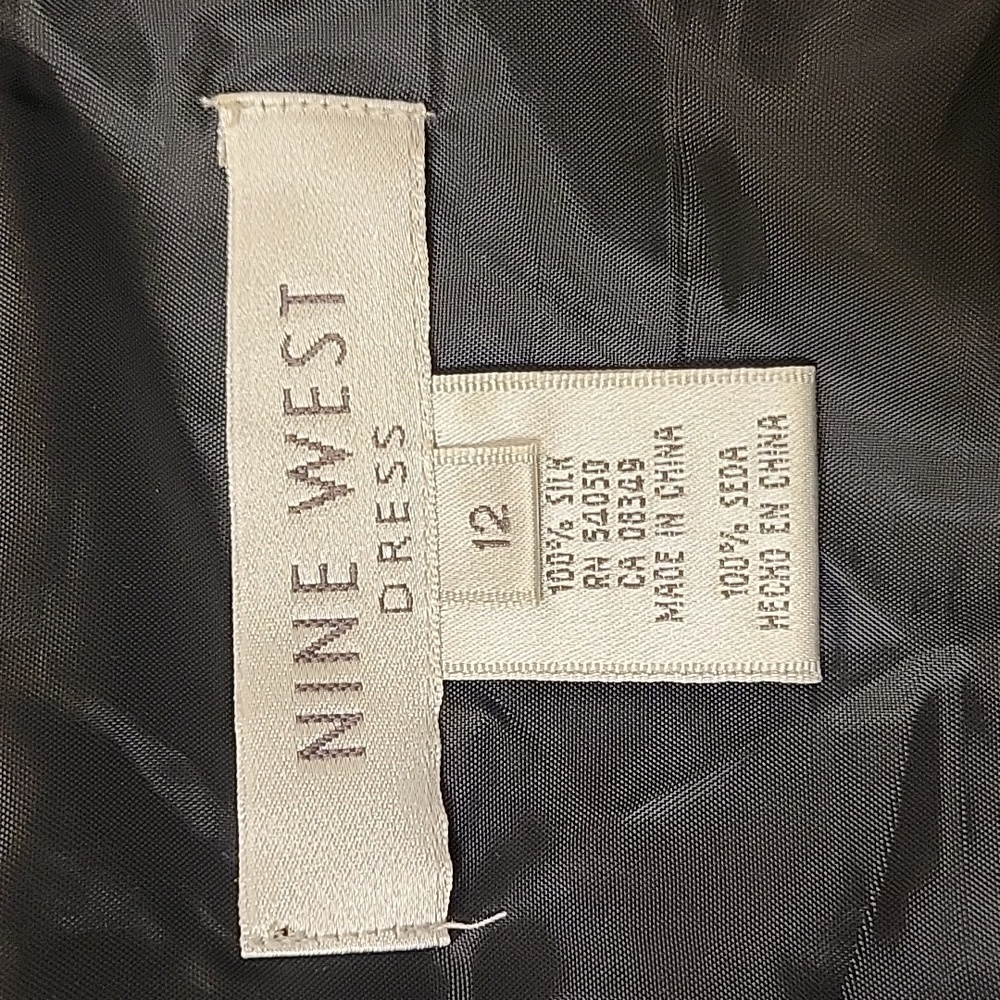 Vintage NINE WEST 100% Silk Dress, 12, Black, EUC - Picture 12 of 13